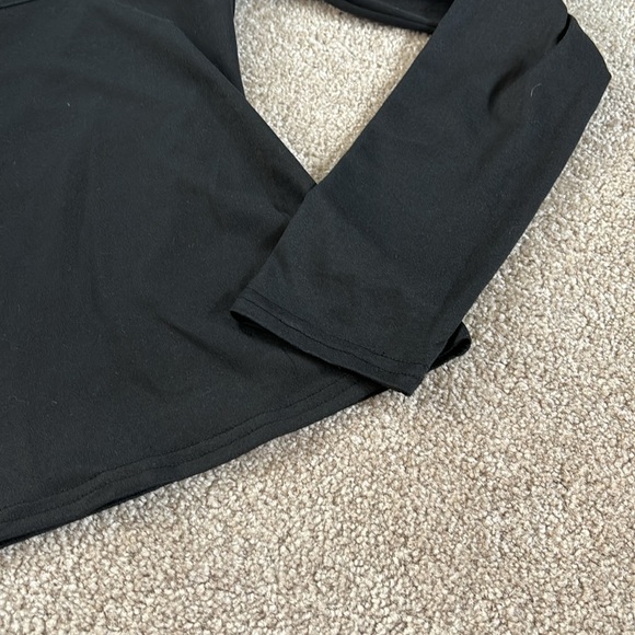 Square Neck Basic - Picture 3 of 3